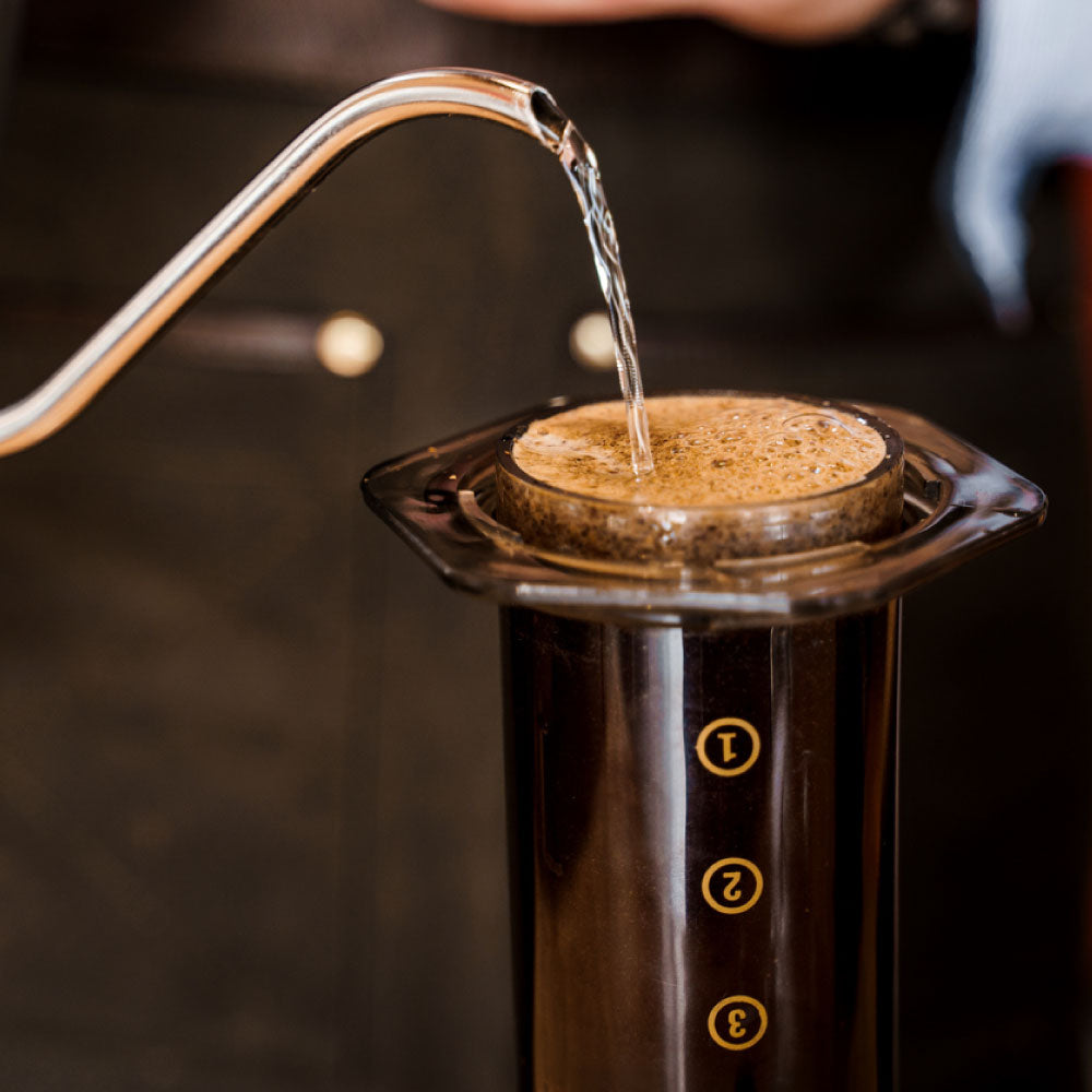 AeroPress Caffettiera a Pressione - Kit Completo per Caffè Filtro